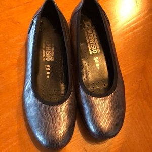 MEPHISTO Silver Metallic Loafer Slip On Shoes